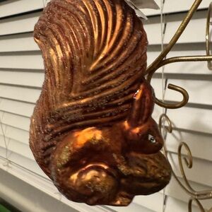 Christopher Radko Brown Bushy tail Squirrel with Nut NWT